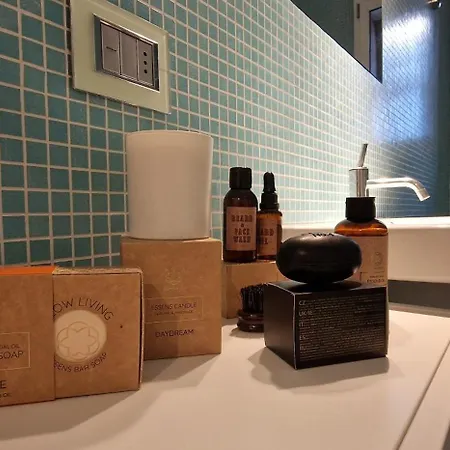 10' Piazza Erbe, Elegance In The Heart Of *