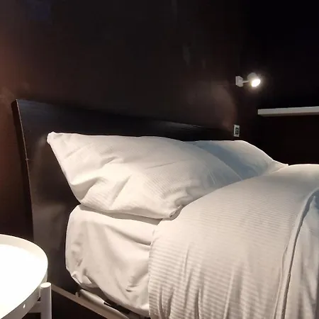 10' Piazza Erbe, Elegance In The Heart Of *